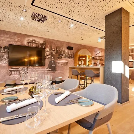Kasino Hotel 4*