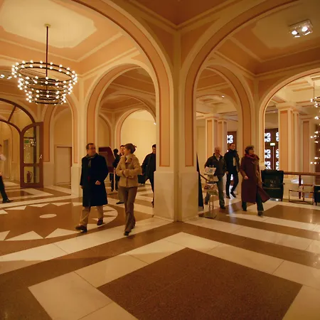 Hotel Kasino 4*