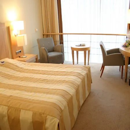 Kasino Hotel 4*