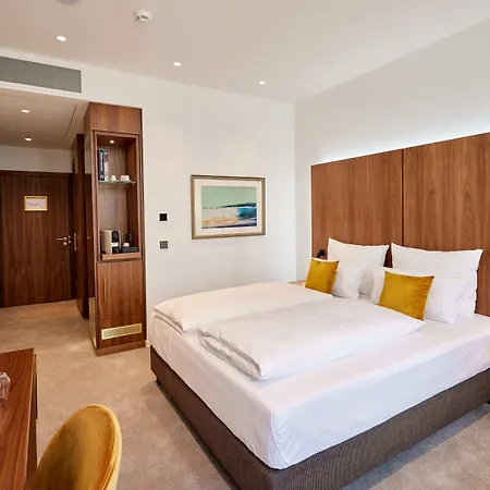 Kasino Hotel 4*