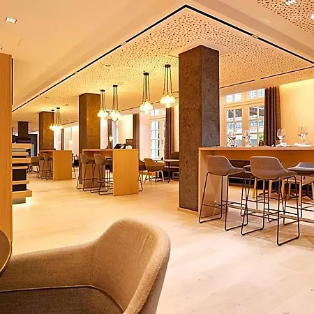 Kasino Hotel 4*